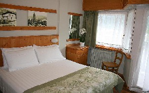 Hotel HOTEL LARICE BIANCO wakacje