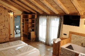 Hotel HELVETIA wakacje