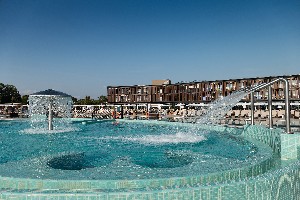 Hotel s bazénem