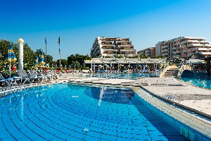 Hotel s bazénem 