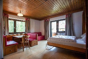 Hotel REZYDENCJA POJAUFER wakacje