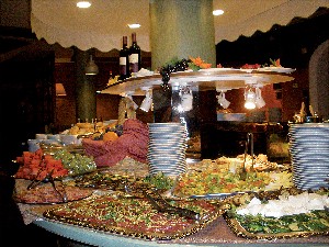 Hotel MAJONI wakacje