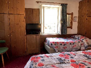 Hotel MAJONI wakacje