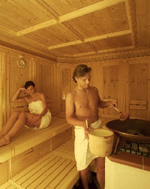 Hotel DOLOMITEN wakacje