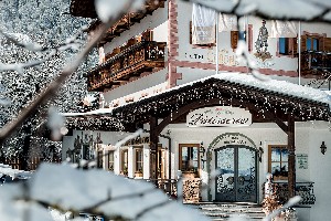 Hotel CORONA wakacje