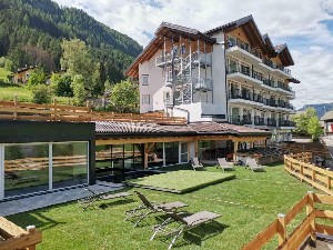 Hotel ACTIVE ALM MOENA wakacje