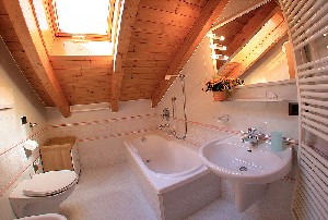 Hotel APARTAMENTY MAJON LADINA wakacje