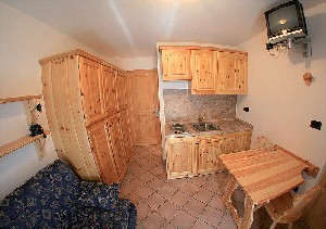 Hotel APARTAMENTY MAJON LADINA wakacje