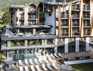 Hotel CIAMPEDIE LUXURY ALPINE SPA HOTEL wakacje