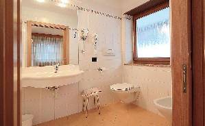 Hotel DOLOMITES INN wakacje