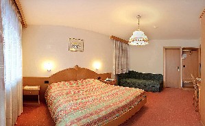 Hotel DOLOMITES INN wakacje