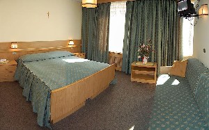 Hotel DOLOMITI wakacje