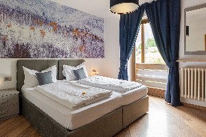 Hotel GARNI KYRR wakacje