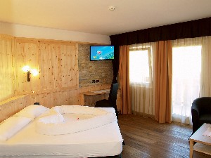 Hotel LADINA wakacje