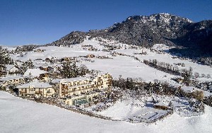 Hotel MIRABELL ALPINE GARDEN RESORT & SPA wakacje