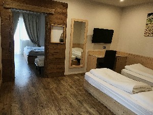 Hotel PARK HOTEL AVISIO wakacje