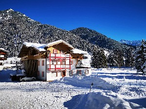 Hotel RESIDENCE CRISTINA wakacje