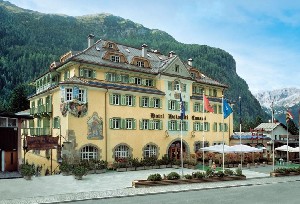Schloss Hotel & Club Dolomiti
