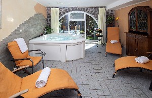 Hotel SMALL & LOVELY HOTEL ZALUNA wakacje