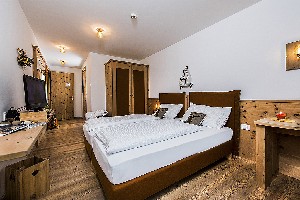 Hotel SMALL & LOVELY HOTEL ZALUNA wakacje