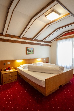 Hotel STELLA ALPINA BELLAMONTE wakacje