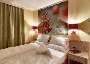 Hotel SUITE APARTMENTS COLOR HOME wakacje