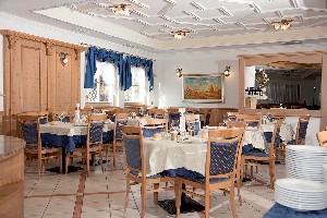 Hotel WILLA DI BOSCO wakacje