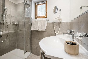 Hotel DIGON wakacje