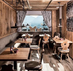 Hotel RÖSSLWIRT wakacje