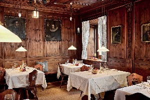 Hotel ZUM TURM wakacje