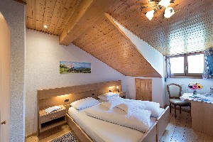 Hotel ZUM TURM wakacje