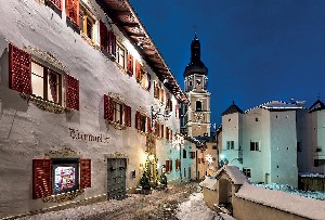 Hotel ZUM TURM wakacje