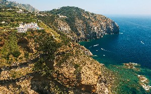 (Itálie, Ischia, Baia della Scanella) - GRAZIA ALLA SCANNELLA