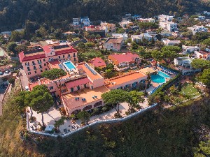 Hotel Cristallo and Beach Palace