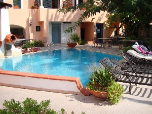 Hotel s bazénem