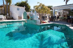 Hotel s bazénem