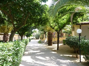 Apartmán - soukromá pláž s hrubým pískem je pouhých 100m od areálu