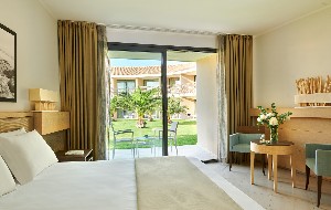 Classic Garden Room