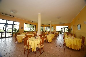 Hotel VILLAGGIO PINETA PETTO BIANCO wakacje