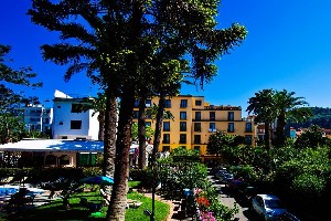 Hotel EDEN wakacje
