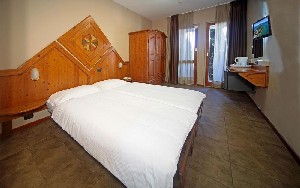 Hotel SMERALDO wakacje