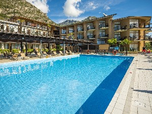 Hotel s bazénem