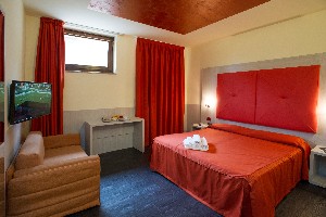 Hotel SOLE (MALCESINE) wakacje