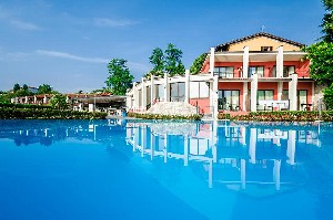 Residence s bazénem