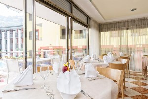 Hotel CLUB LA VELA wakacje