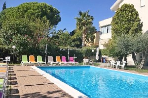 Villa s bazénem