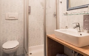 Hotel BURGAUNERHOF wakacje