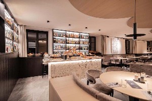 Hotel APARTHOTEL SCHWARZER ADLER CONCEPT LIVING wakacje