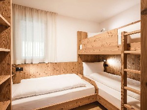 Hotel APARTMÁNY WIRTSHAUS & LENER wakacje