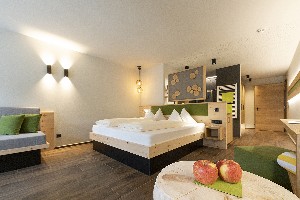 Hotel MAIBAD wakacje